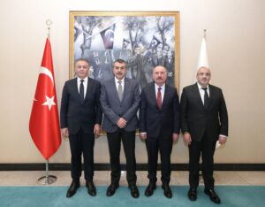 Çorum Valisi Ali Çalgan, Milli Eğitim Bakanı Yusuf Tekin’i Çorum’da