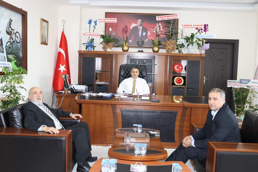 Kara ve Yalkan, Mustafa Demirkıran'ı tebrik ederek yeni görevinde başarılar
