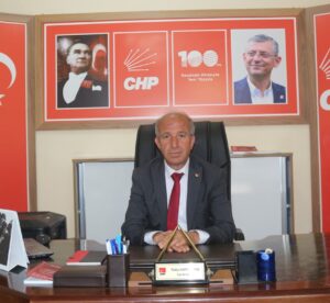 İstanbul Üniversitesi’nin Ekrem İmamoğlu’nun diplomasını iptal etmesine yönelik tepkiler sürerken,