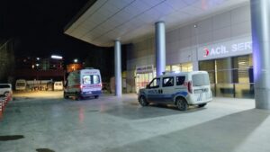 Çorum'un Osmancık ilçesinde 2 grup arasında çıkan bıçaklı kavgada 22