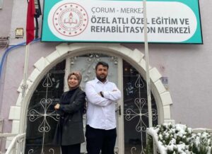 Çorum’da iki kardeş özel eğitim gereksinimi olan bireyler için Eğitim
