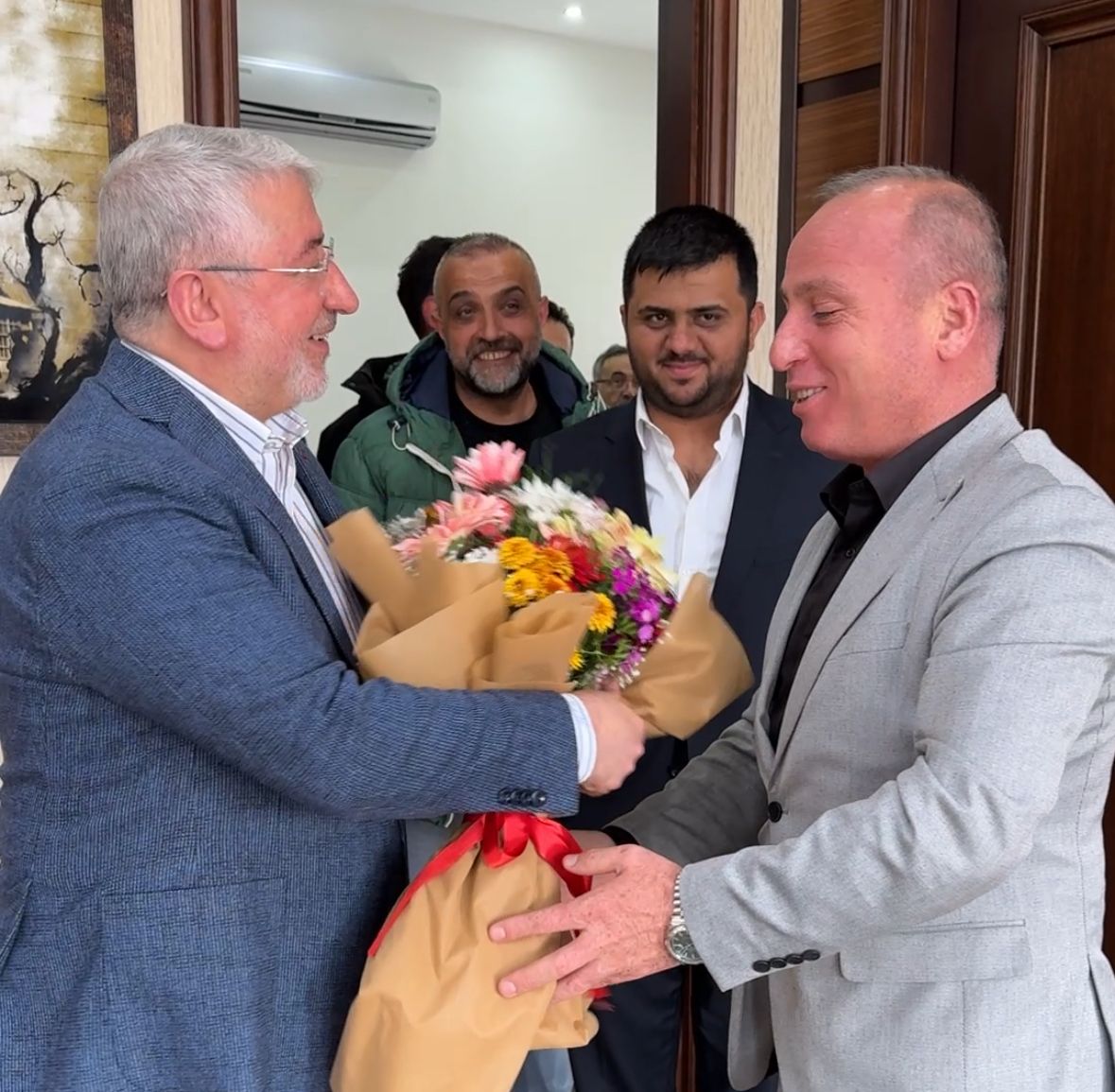 Pazarcılar Odası da hileli satışlardan rahatsız! Çorum Sebzeciler ve Pazarcılar Odası Başkanı Erdoğan Yılmaz, oda yönetimi