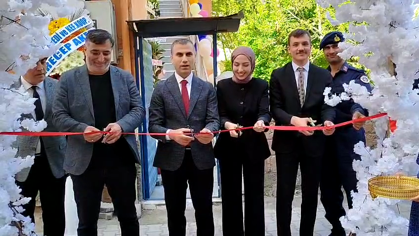 Şahsenem Avukatlık Bürosu açıldı Avukat Şahsenem Sena Makineci tarafından kurulan Şahsenem Avukatlık Bürosu düzenlenen