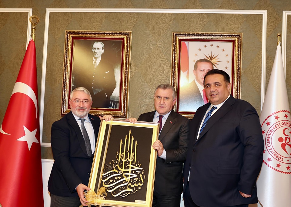 Çorum’a müjdeli haberler yolda Çorum Belediyesi, şehrin gençlik, spor, çevre ve şehircilik alanlarında hayata