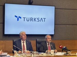 Cumhuriyet Halk Partisi (CHP) Çorum Milletvekili ve KİT Komisyonu üyesi