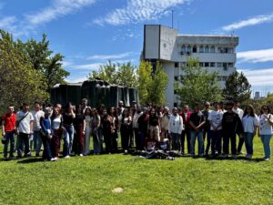 Ömer Derindere Fen Lisesi 12. Sınıf öğrenci ve öğretmenleri mesleki