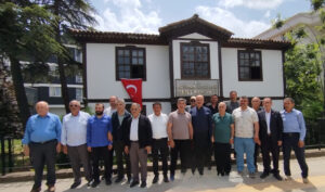 Osmancık Kent Konseyi Başkanlığının ev sahipliğinde bir araya gelen başkan