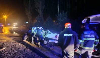 Osmancık’ta selde mahsur kalan araç kurtarıldı