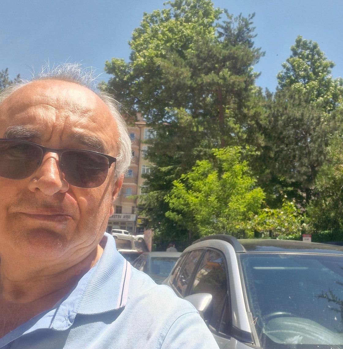 Çorum’un Sungurlu ilçesinde üzücü bir olay yaşandı. Emekli bir astsubay,