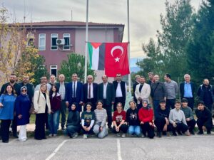 Ömer Derindere Fen Lisesi'nde Gazze Kermesi