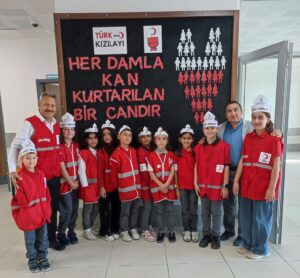 Osmancık 75. Yıl Cumhuriyet İlkokulu’nda, öğrencilerin ve velilerin büyük destekleriyle