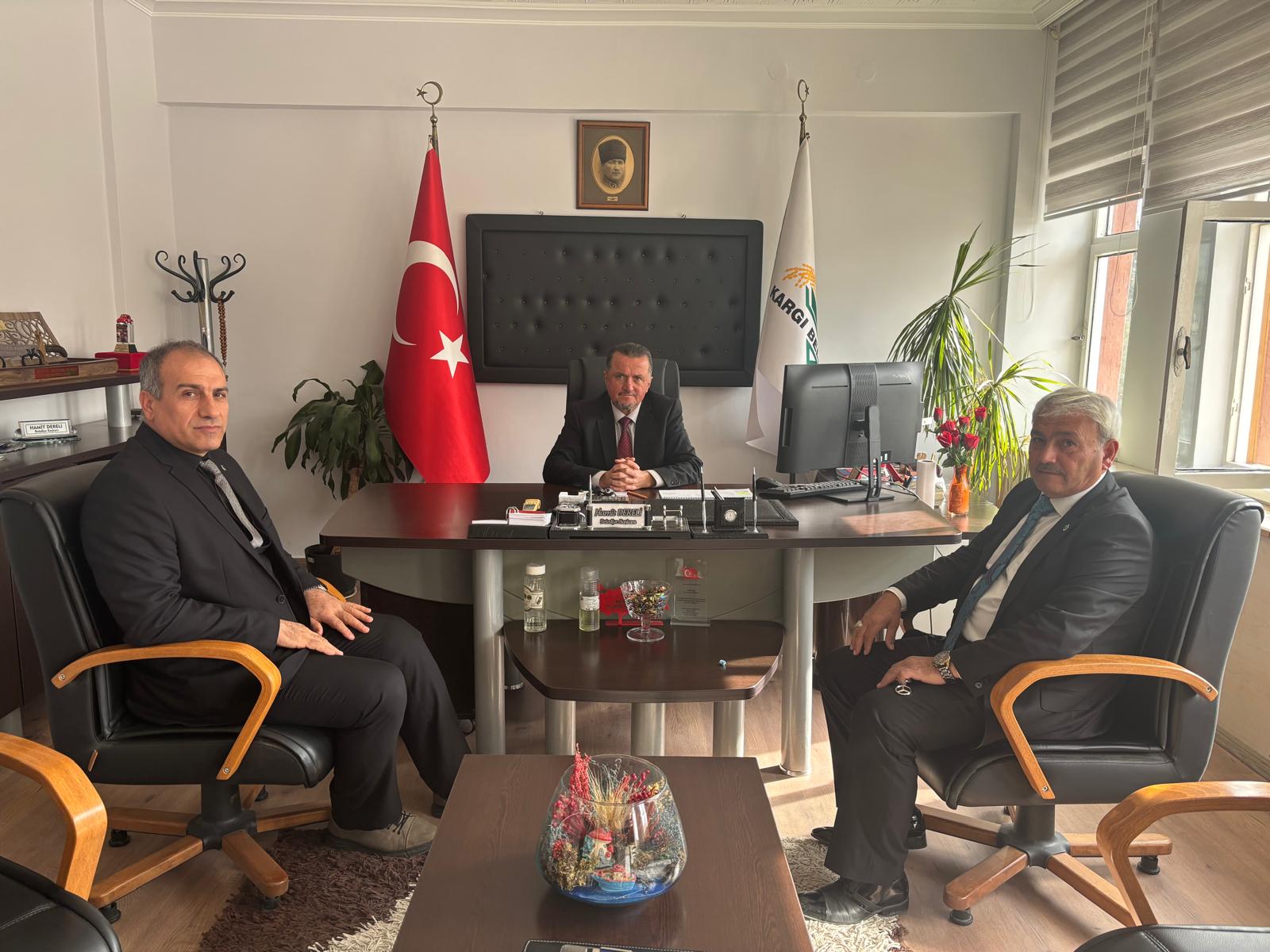 Gelecek Partisi’nden Kargı Belediye Başkanı’na Ziyaret Gelecek Partisi'nden Kargı Belediye Başkanı'na Ziyaret