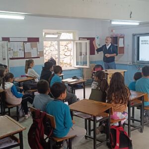 Öğrencilere Baraj Güvenliği ve Çevresel Uyarı Sistemleri anlatıldı