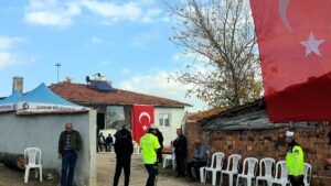 Azerbaycan’dan Türkiye’ye gelmek için havalanan askeri kargo uçağının Gürcistan sınırında