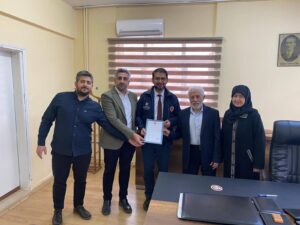 Başhekim Gömeç'in aile 11 dönüm arsa bağışladı