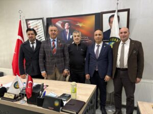 "Esnaf Yüksek Faizle Kullandıkları Kredilere Yapılandırma Bekliyor"