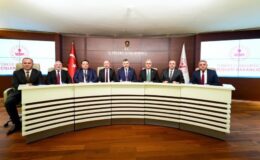 Çorum Heyeti’nden Bakan Çiftçi’ye Tebrik Ziyareti