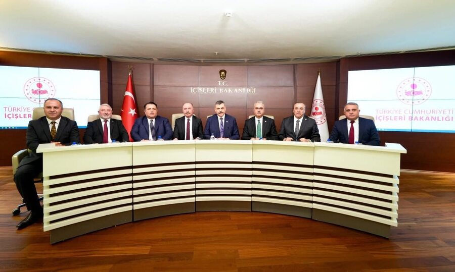 Çorum Heyeti’nden Bakan Çiftçi’ye Tebrik Ziyareti