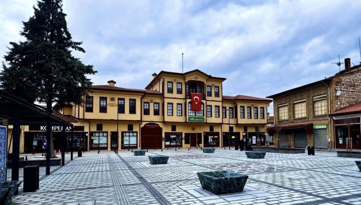 “Hanönü Meydanı” Resmen İsimlendirildi