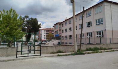 İnönüzaferi İlkokulu’nda kritik düzenleme: Öğrenci güvenliği artacak, trafik rahatlayacak