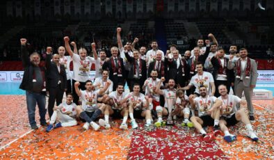 Sungurlu Belediyespor’un Tarihi Başarısı: Efeler Ligi’ne Yükseliş