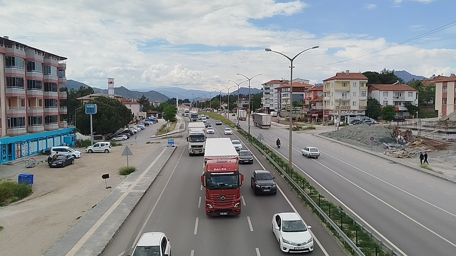 Bayram Dönüşü İçin Trafik Tedbiri: Ağır Tonajlı Araçlara Geçici Kısıtlama