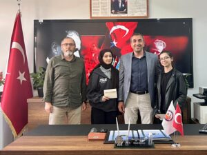 Çorum’da düzenlenen şiir yarışmasında Ömer Derindere Fen Lisesi öğrencileri önemli