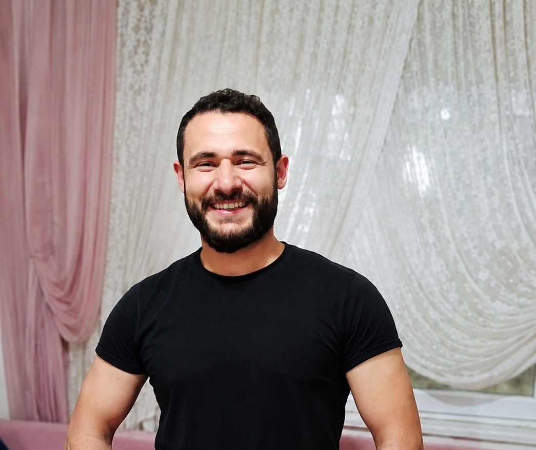 İzmir’de yaşayan Çorumlu genç cinayete kurban gitti