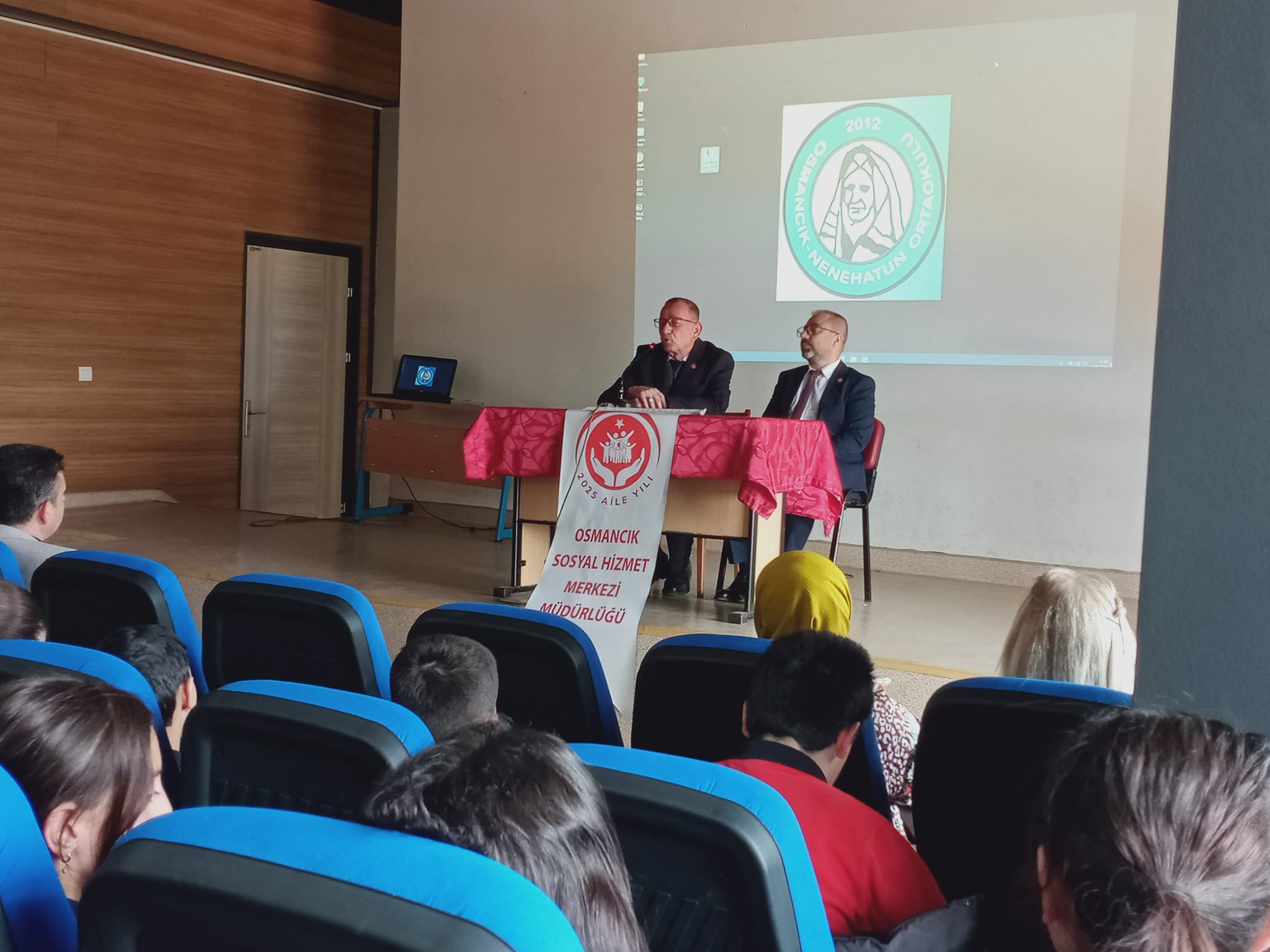 Osmancık’ta Duygu Dolu Buluşma: Gençler Kahramanlarla Bir Araya Geldi