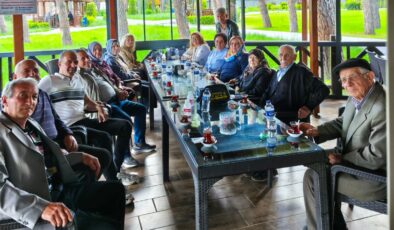 51 Yıl Sonra Aynı Sıranın Arkadaşları Gemici Tabiat Parkı’nda Buluştu