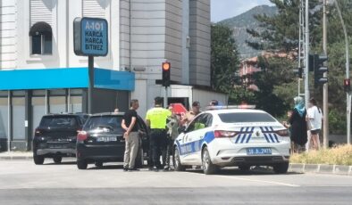 Osmancık’ta İki Otomobil Çarpıştı