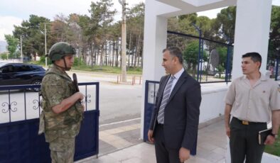Kaymakam Duman’dan Askerlik Şubesine ziyaret