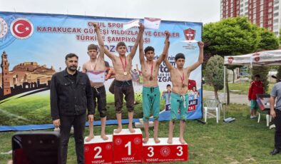 Osmancıklı Pehlivanlar Yozgat’ta Kürsüyü Domine Etti