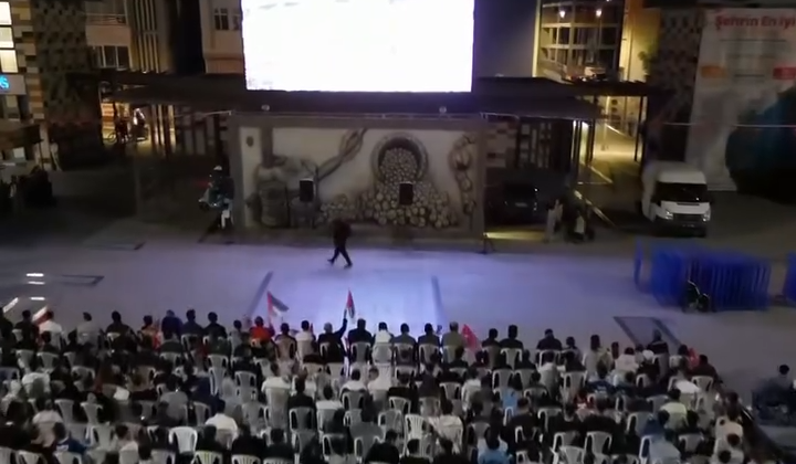 Çorum’da Dünya Kupası heyecanı dev ekranda yaşandı