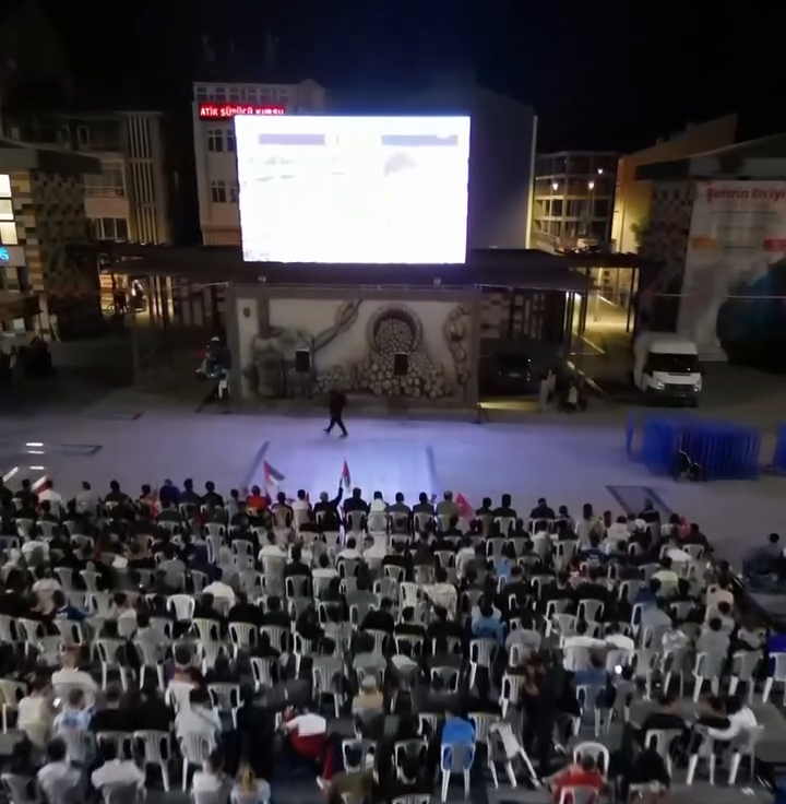 Çorum’da Dünya Kupası heyecanı dev ekranda yaşandı