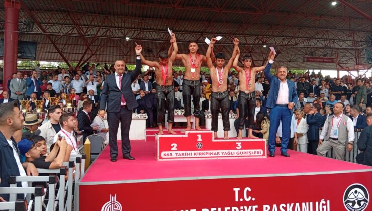 Osmancıklı Pehlivan Kırkpınar’da Kürsüde