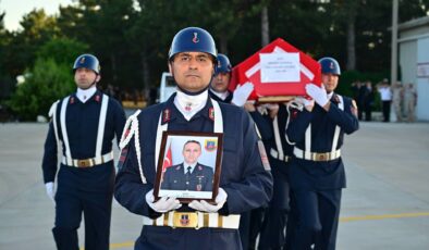 Şehit Uzman Çavuş Mehmet Demirbaş için tören düzenlendi