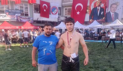 Veysi Yaman, Karakucak Türkiye Şampiyonası’nda Türkiye Üçüncüsü Oldu
