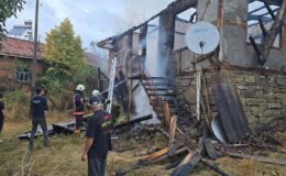 Çorum’da Yangın Ormanlık Alana Sıçramadan Söndürüldü