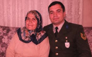 Oğlunun Acısına Dayanamadı, Bir Gün Sonra Vefat Etti

