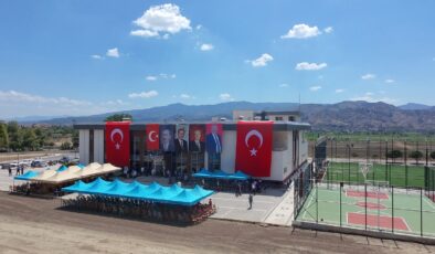 Osmancık Kapalı Yüzme Havuzu ve Spor Kompleksi’ne Resmi Açılış Töreni Yapıldı