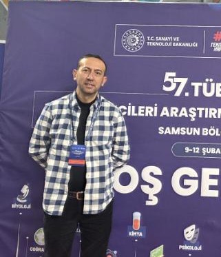Çorum Atatürk Anadolu Lisesi Fizik Öğretmeni Yavuz Ahmet Gürbüz
