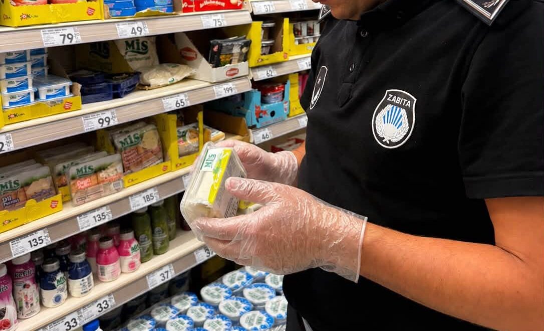 Çorum’da Market Denetiminde Skandal Görüntü: Tarihi Geçmiş ve Küflenmiş Ürünler Raflarda!
