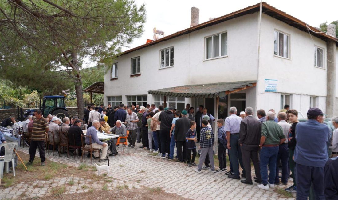 Ardıç Köyü’nde Geleneksel Şükür Duası Yapıldı Osmancık Ardıç Köyü’nde geleneksel şükür duası programı düzenlendi. Kaymakam Furkan