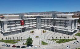 Belediyeden 7,7 Milyon Liralık Kırtasiye Desteği
