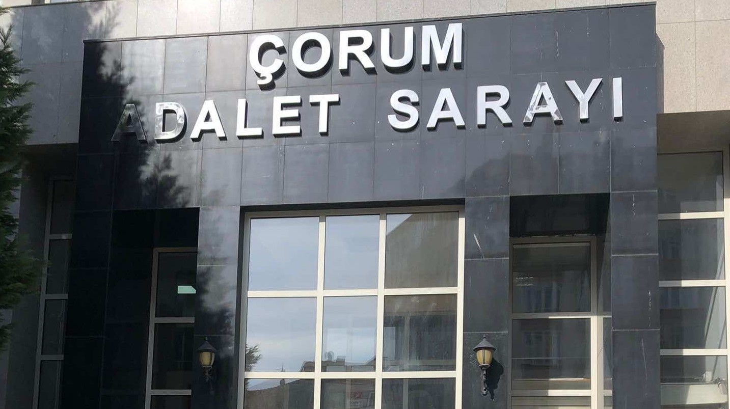 Çorum merkezli 4 ilde düzenlenen operasyonda, araç satıcılarını “güvenli ödeme”