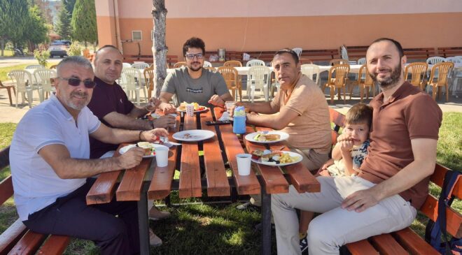 Mezunlar Vefa Buluşmasında Bir Araya Geldi
