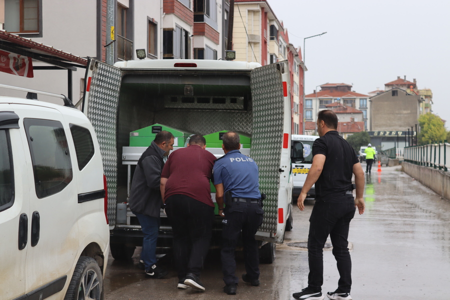 Osmancık’ta korkunç olay: Eski eşini öldürdü, ardından kendini vurdu