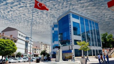 Alaca Belediyesine ait 6 dükkân, 30 Ekim’de düzenlenecek ihalelerle satışa