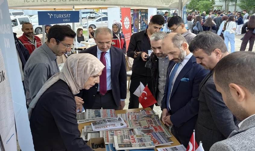 Basın İlan Kurumu, Uyum Fest ’26’da öğrencilerle buluştu Samsun Ondokuz Mayıs Üniversitesi Çarşamba Yerleşkesi’nde düzenlenen Uyum Fest ’26